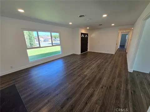 Living - 230 N Shasta St, Orange, CA 92869 photo 4 of 8