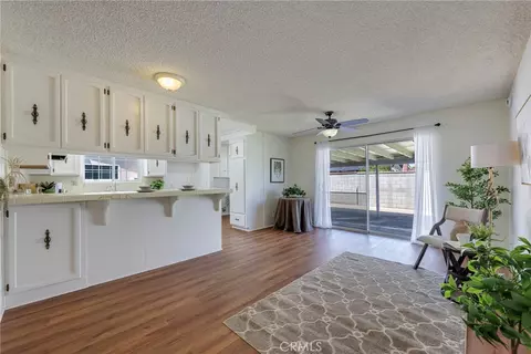 Living - 2803 E Jackson Ave, Orange, CA 92867 photo 4 of 7