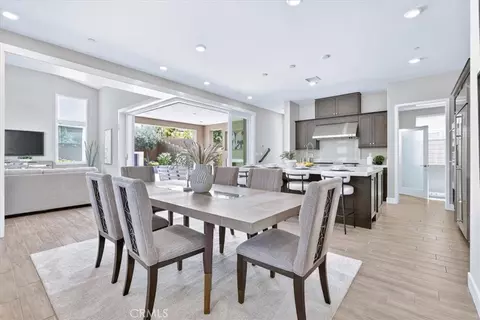 Dining - 168 Crossover, Irvine, CA 92618 photo 2 of 3