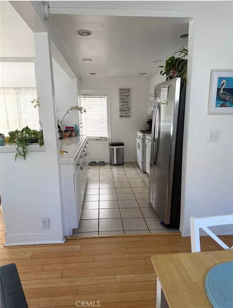 Kitchen - 337 Clemente, Avalon, CA 90704 photo 7 of 7