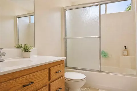Bath - 14702 Badillo St, Baldwin Park, CA 91706 photo 3 of 6