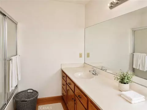 Bath - 14702 Badillo St, Baldwin Park, CA 91706 photo 4 of 6