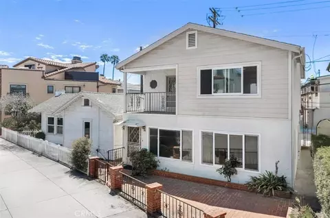 805 W Bay, Newport Beach, CA 92661
