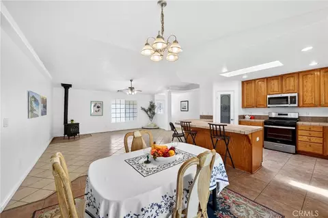Dining - 1246 Locust, Pinon Hills, CA 92372 photo 1 of 3