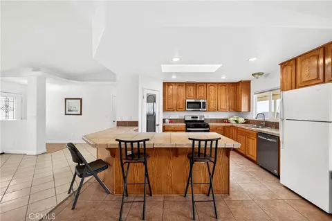 Kitchen - 1246 Locust, Pinon Hills, CA 92372 photo 5 of 5