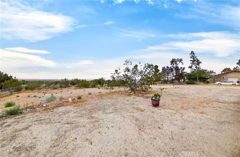Exterior - 1246 Locust, Pinon Hills, CA 92372 photo 8 of 10