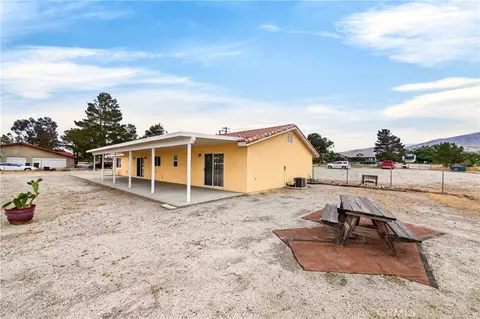 Exterior - 1246 Locust, Pinon Hills, CA 92372 photo 3 of 10