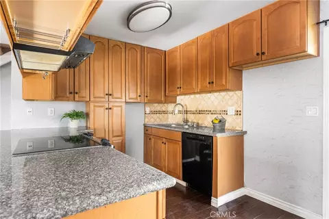 Kitchen - 473 E 1st, Tustin, CA 92780 photo 4 of 6