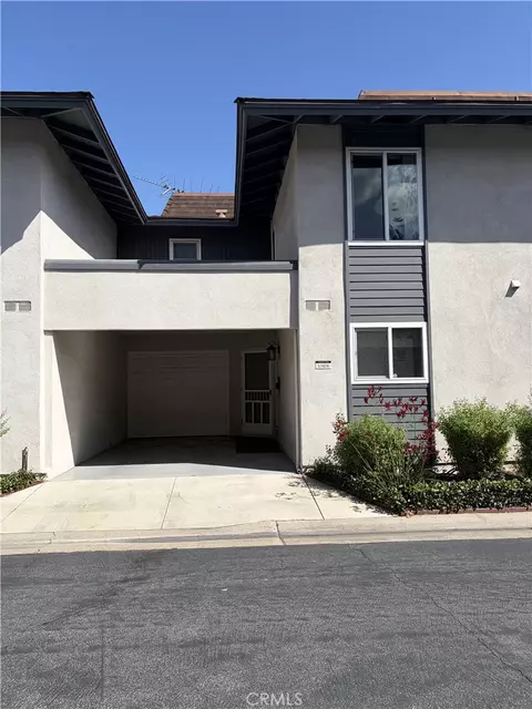 10406 Carlyle Ct, Cypress, CA 90630