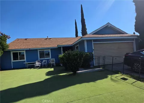 12500 Carl St, Pacoima, CA 91331