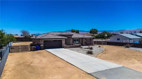 Exterior - 12833 Algonquin, Apple Valley, CA 92308 photo 11 of 11