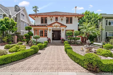 Exterior - 2728 E 1st, Long Beach, CA 90803 photo 2 of 13