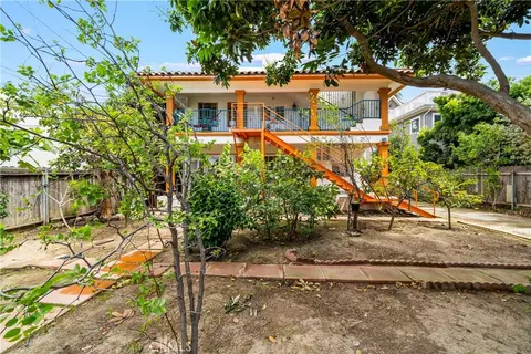Exterior - 2728 E 1st, Long Beach, CA 90803 photo 9 of 13