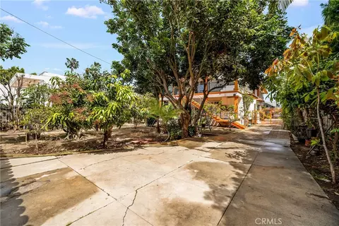 Exterior - 2728 E 1st, Long Beach, CA 90803 photo 8 of 13