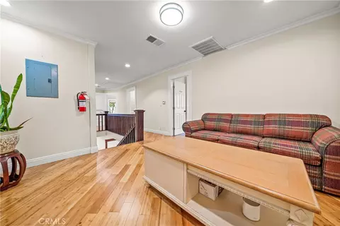 Entry Way - 2728 E 1st, Long Beach, CA 90803 photo 3 of 6