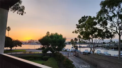 5203 S Marina Pacifica Dr, Long Beach, CA 90803