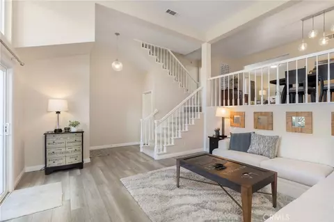 21038 Poolside Ln #5, Huntington Beach, CA 92648