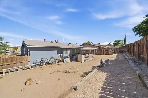 Exterior - 2004 Rushmore, Barstow, CA 92311 photo 6 of 8