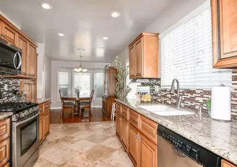3927 Lees Ave, Long Beach, CA 90808