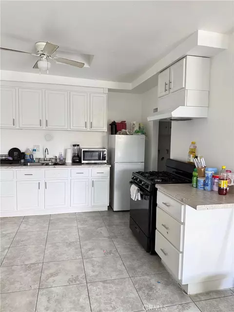 7596 Fillmore, Buena Park, CA 90620