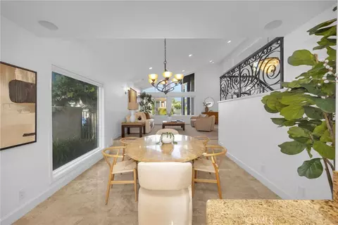 Dining - 701 Pepper Tree, Long Beach, CA 90815 photo 1 of 3