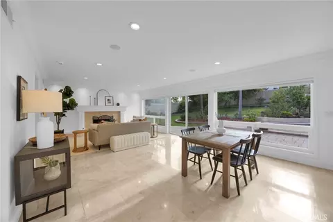 Dining - 701 Pepper Tree, Long Beach, CA 90815 photo 3 of 3