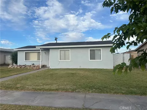 420 S 4th St, Blythe, CA 92225