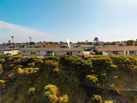 View/Area - 113 Monte Vis #7, San Clemente, CA 92672 photo 4 of 6