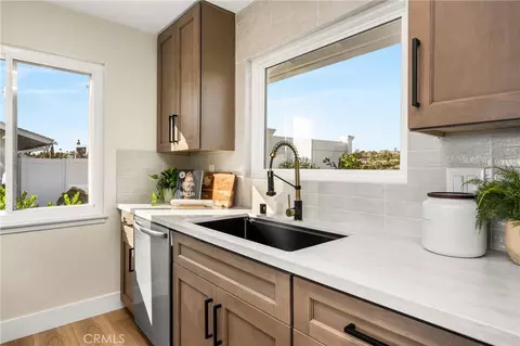 Kitchen - 113 Monte Vis #7, San Clemente, CA 92672 photo 5 of 8