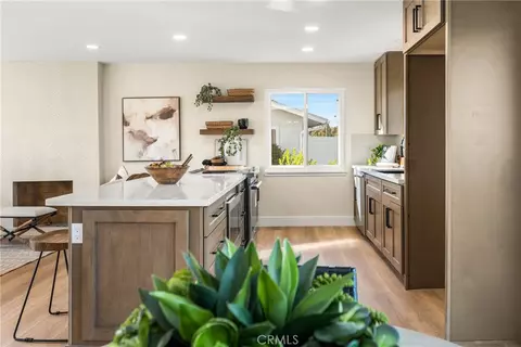 Kitchen - 113 Monte Vis #7, San Clemente, CA 92672 photo 3 of 8