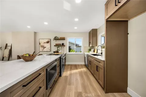 Kitchen - 113 Monte Vis #7, San Clemente, CA 92672 photo 4 of 8
