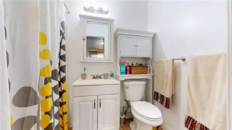 Bath - 1168 E 10th #218B, Long Beach, CA 90813 photo 4 of 6