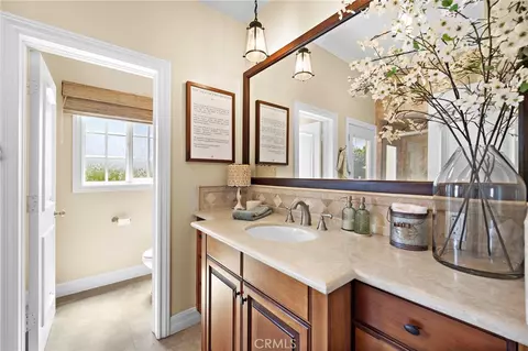 Bath - 7722 E Sandberg, Orange, CA 92869 photo 7 of 8