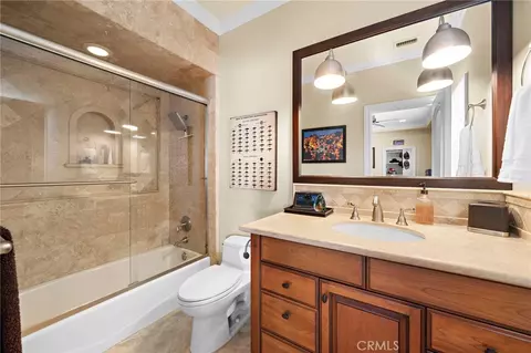 Bath - 7722 E Sandberg, Orange, CA 92869 photo 6 of 8