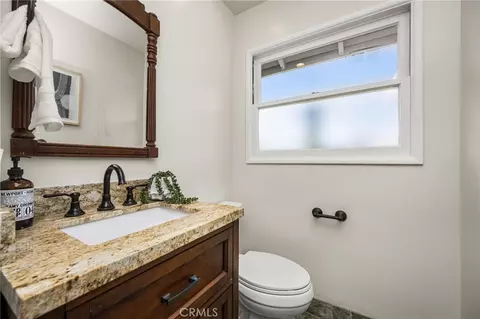 Bath - 1306 E Rose Ave, Orange, CA 92867 photo 2 of 4