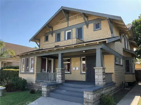 Exterior - 833 Cedar, Long Beach, CA 90813 photo 2 of 5