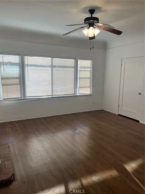 Living - 833 Cedar, Long Beach, CA 90813 photo 6 of 6