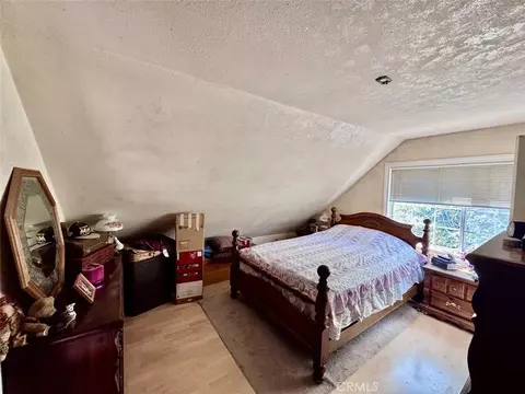 Bedroom - 23733 Hillside, Crestline, CA 92325 photo 1 of 1
