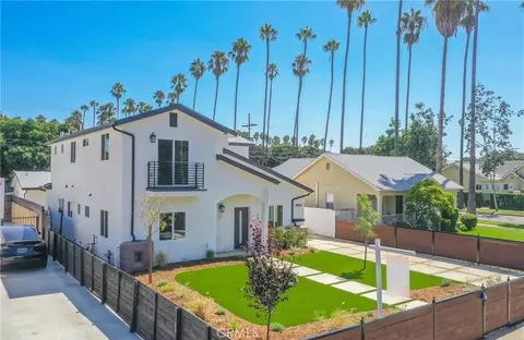 4928 8th Ave, Los Angeles, CA 90043