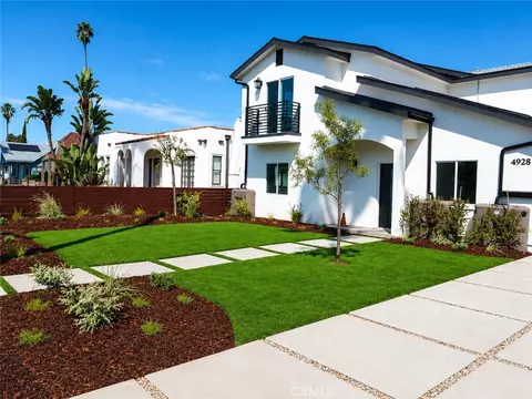4928 8th Ave, Los Angeles, CA 90043