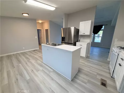 52216 Date, Cabazon, CA 92230 photo 7