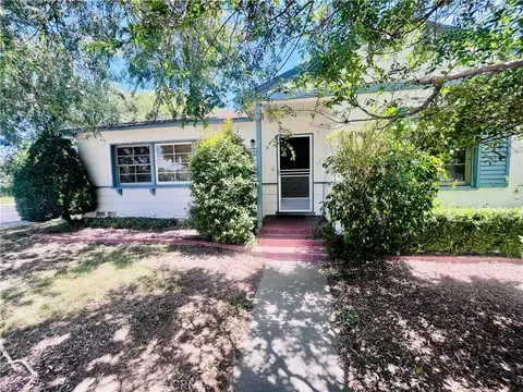 2698 Redlands Dr, Costa Mesa, CA 92627