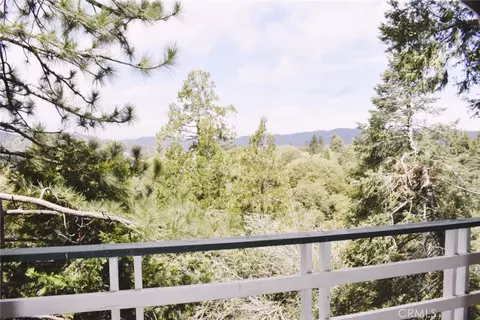 25145 Valle, Crestline, CA 92325 photo 10