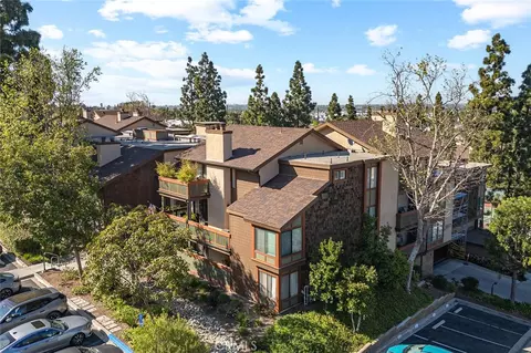 2512 E Willow St #205, Signal Hill, CA 90755