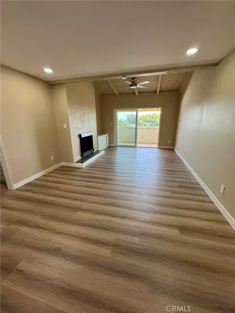 2805 E 3rd #20, Long Beach, CA 90814