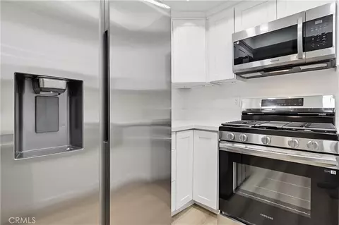 Kitchen - 2805 E 3rd #20, Long Beach, CA 90814 photo 4 of 4