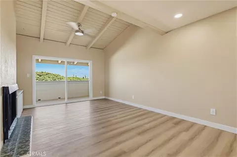 Living - 2805 E 3rd #20, Long Beach, CA 90814 photo 5 of 11