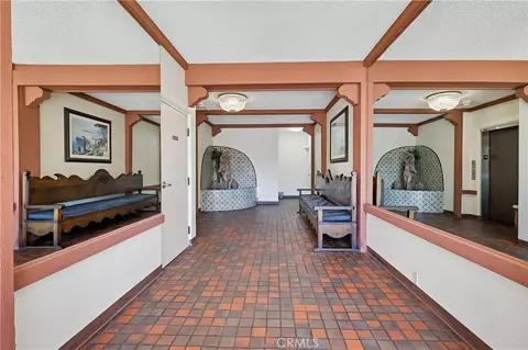 Entry Way - 2805 E 3rd #20, Long Beach, CA 90814 photo 1 of 6