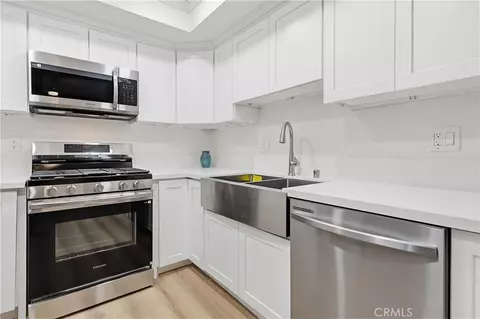Kitchen - 2805 E 3rd #20, Long Beach, CA 90814 photo 3 of 4