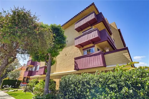 Exterior - 2805 E 3rd #20, Long Beach, CA 90814 photo 1 of 7
